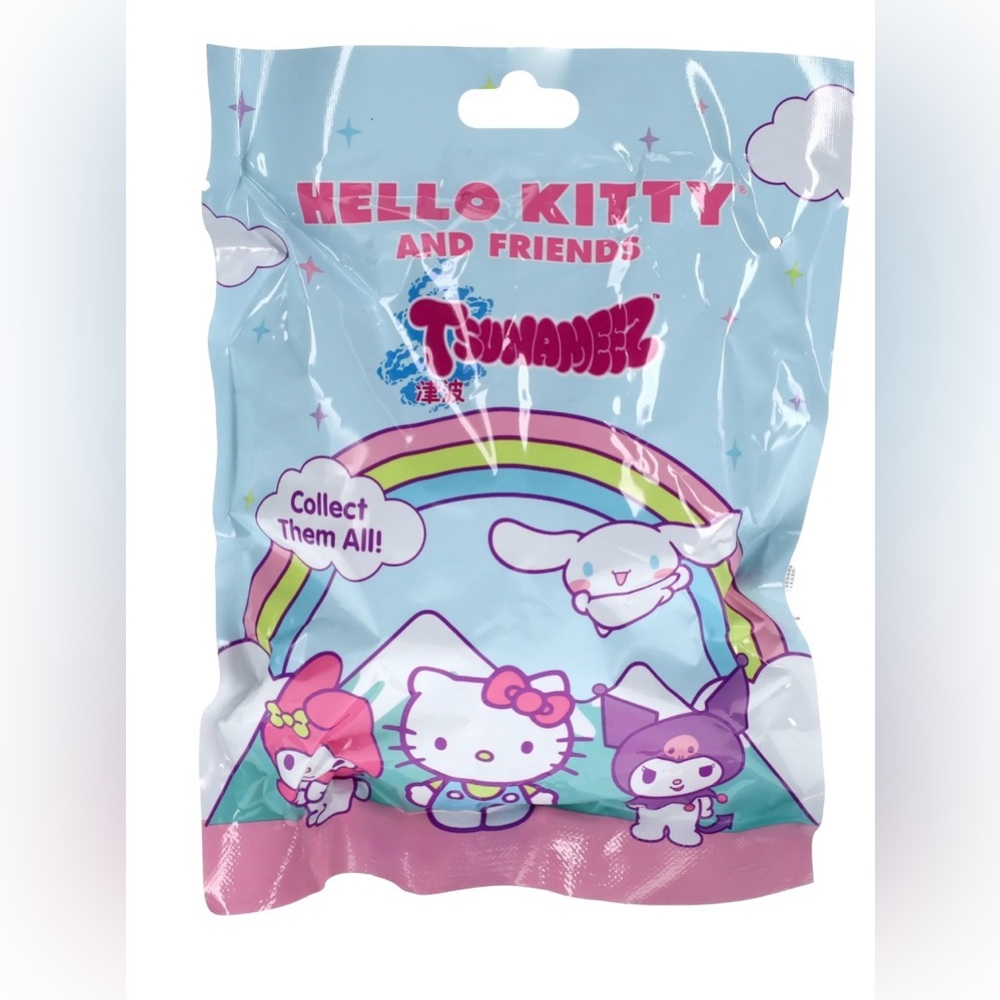 Hello Kitty and Friends Tsunameez Mystery Keychain